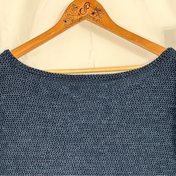 French Laundry Marled Dark Blue Waffle Knit Sweater w/Shoulder Button Accent 1X - Picture 7 of 14